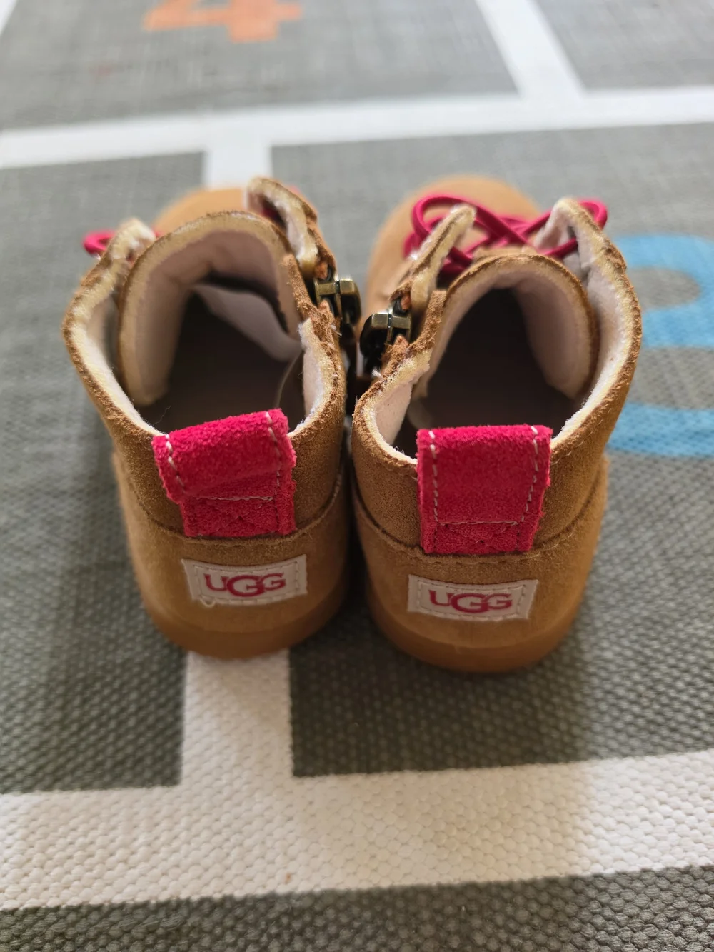 UGG Kids Tan Suede Boots Boy Girl